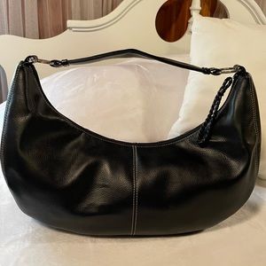 Tommy Hilfiger Hobo Bag